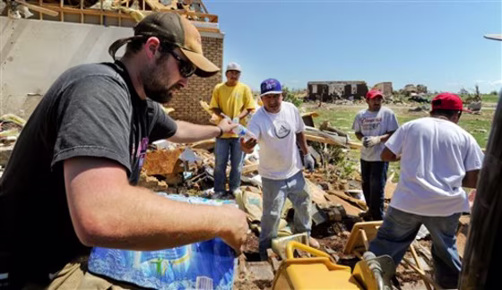 Volunteers Helping